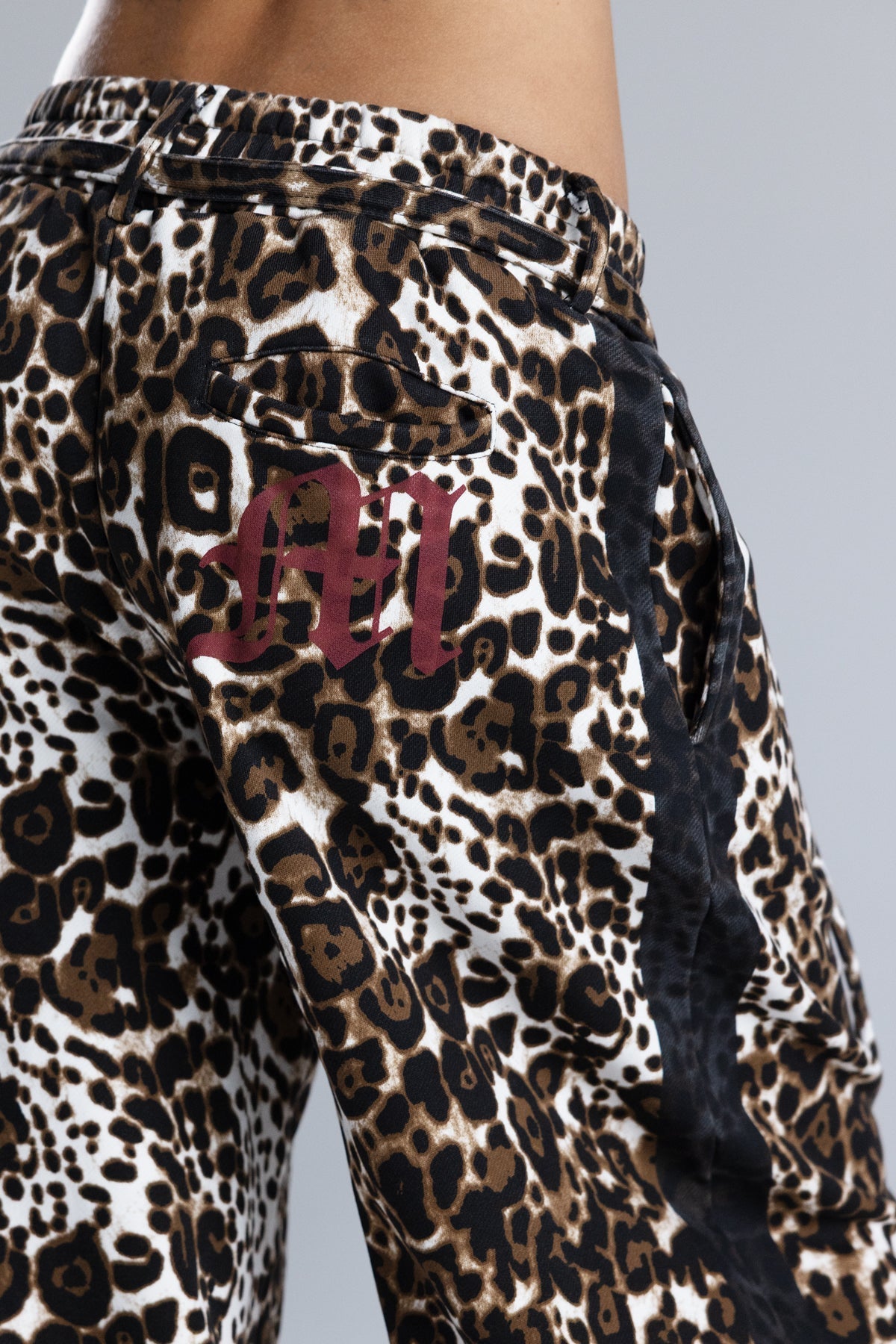Sabella Leopard Sweatpants