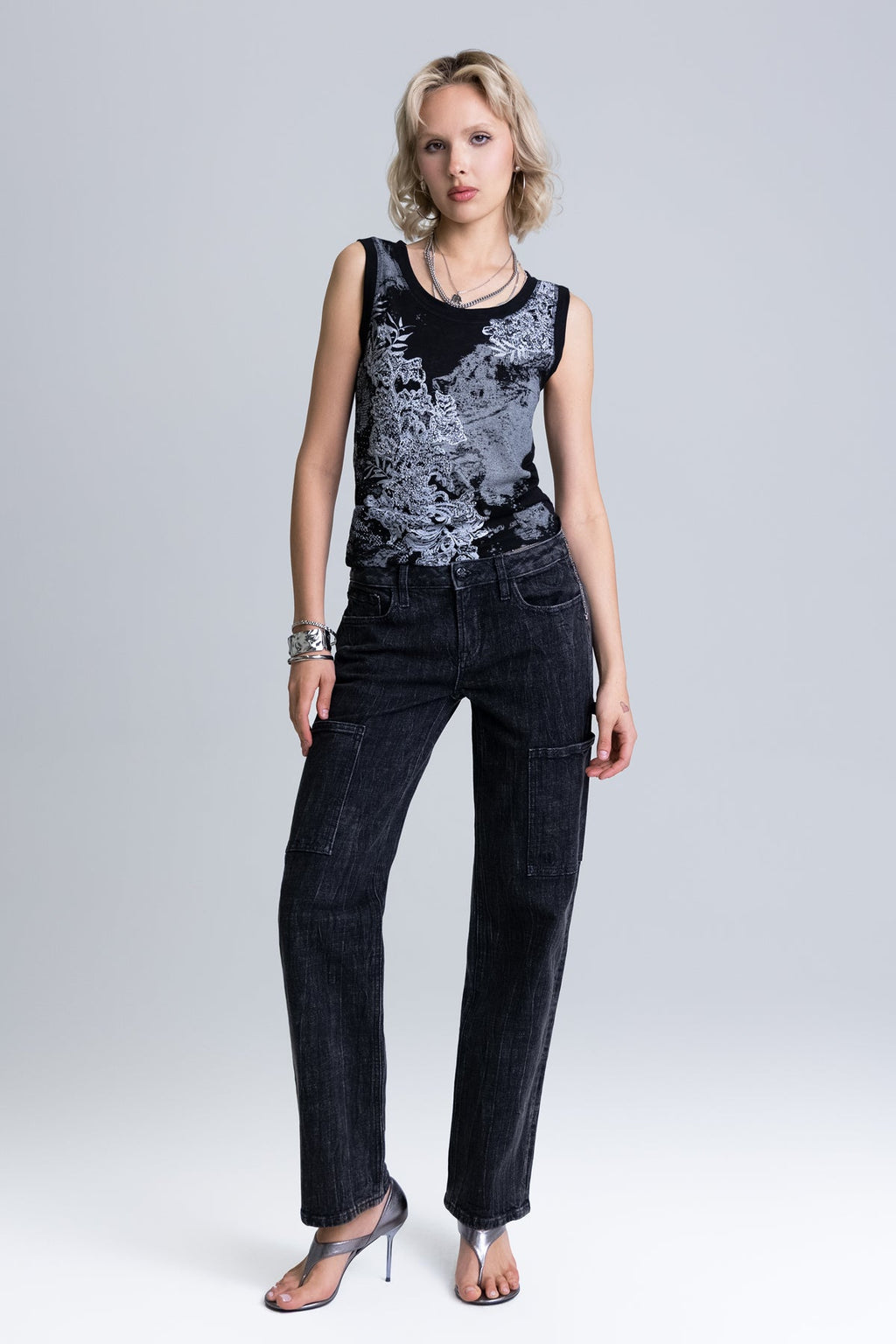 Chelle Low Rise Slim Wide Cargo