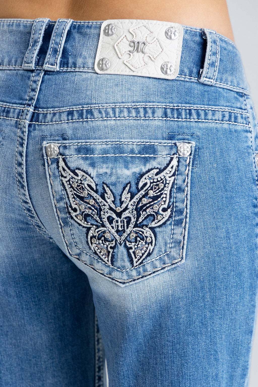 Nomi Butterfly Slim Wide