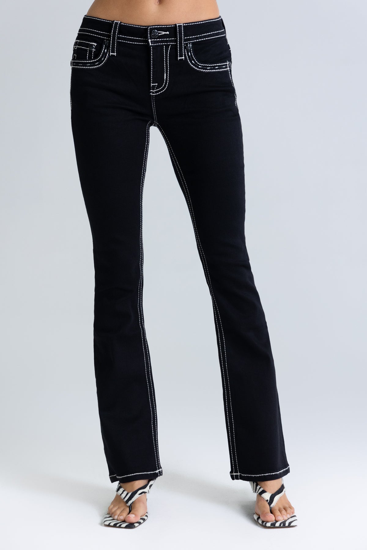 Xander Bootcut Jeans