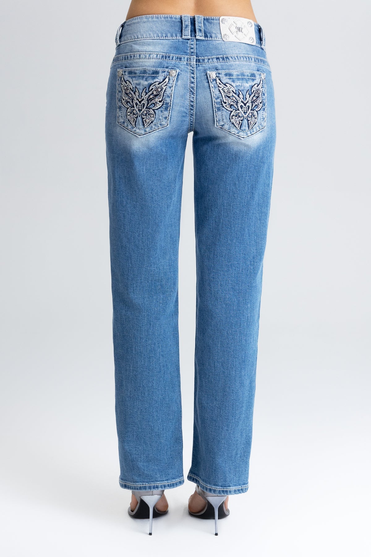 Nomi Butterfly Slim Wide