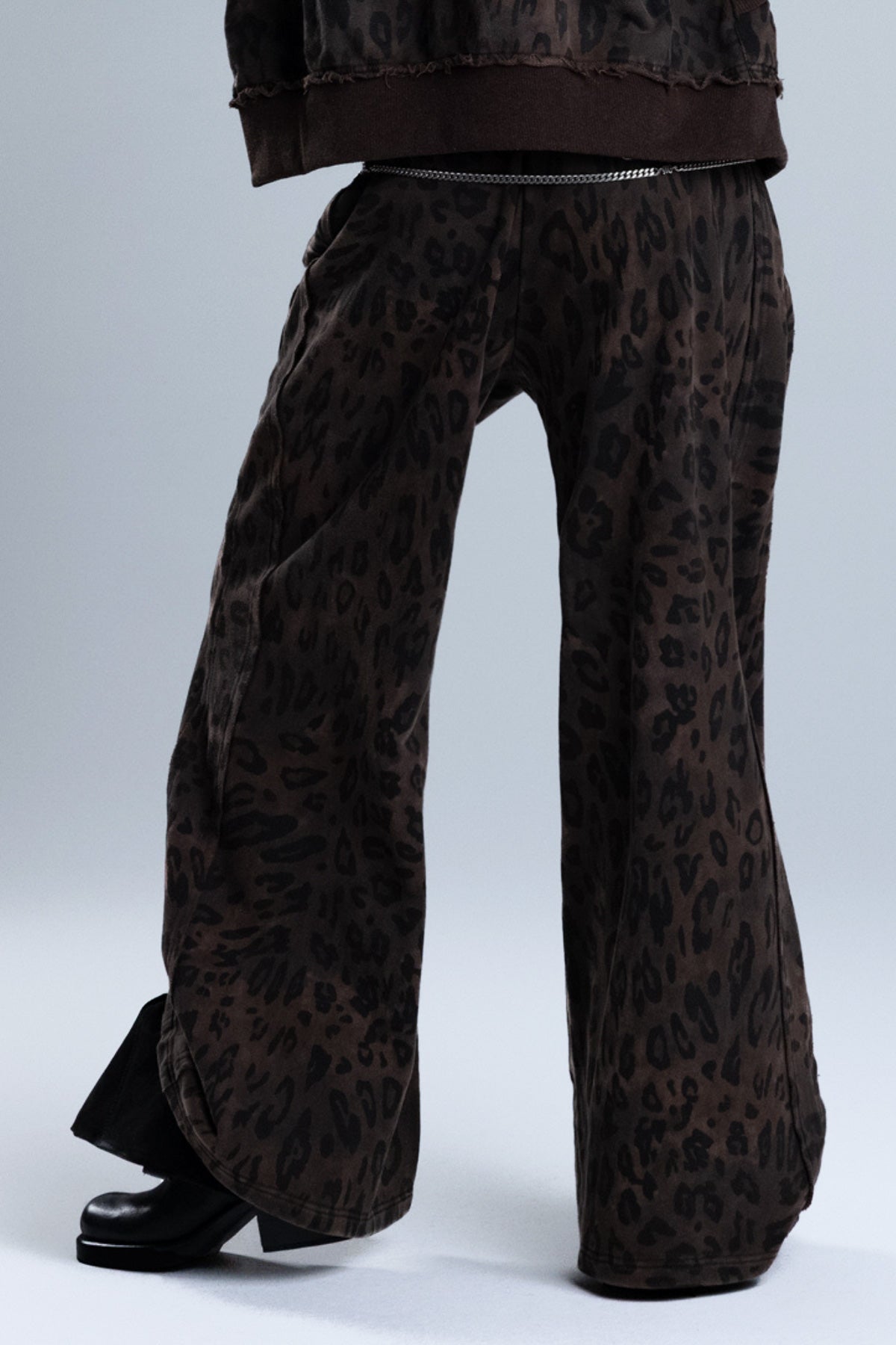 Sidney Leopard Sweatpants