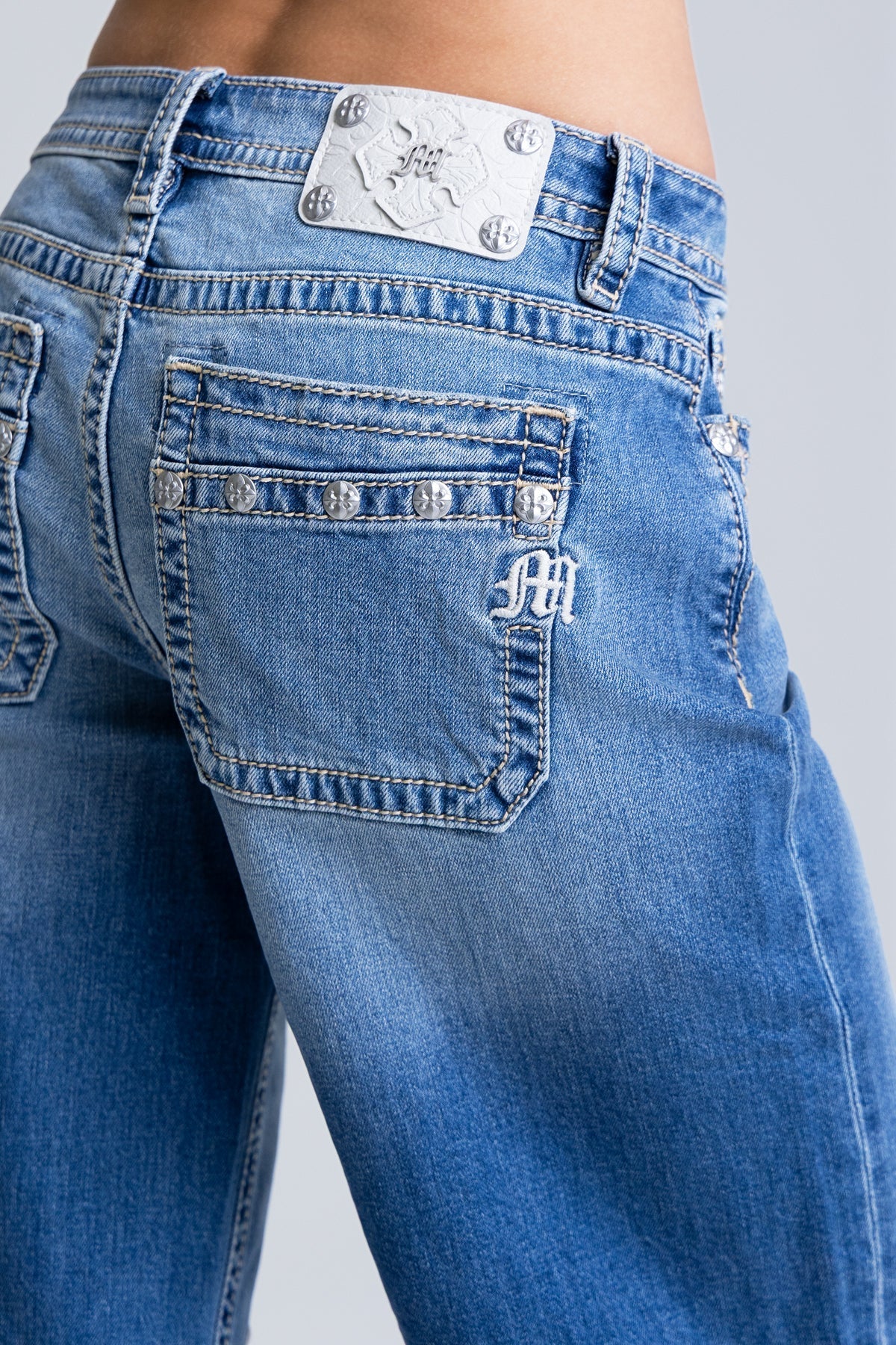London Low Rise Jorts