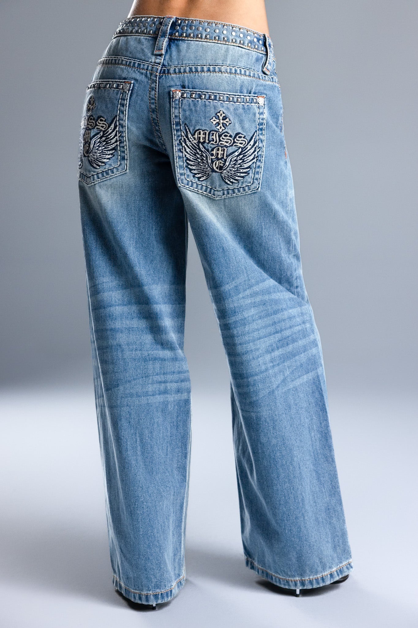 Corina Low Rise Baggy Jeans
