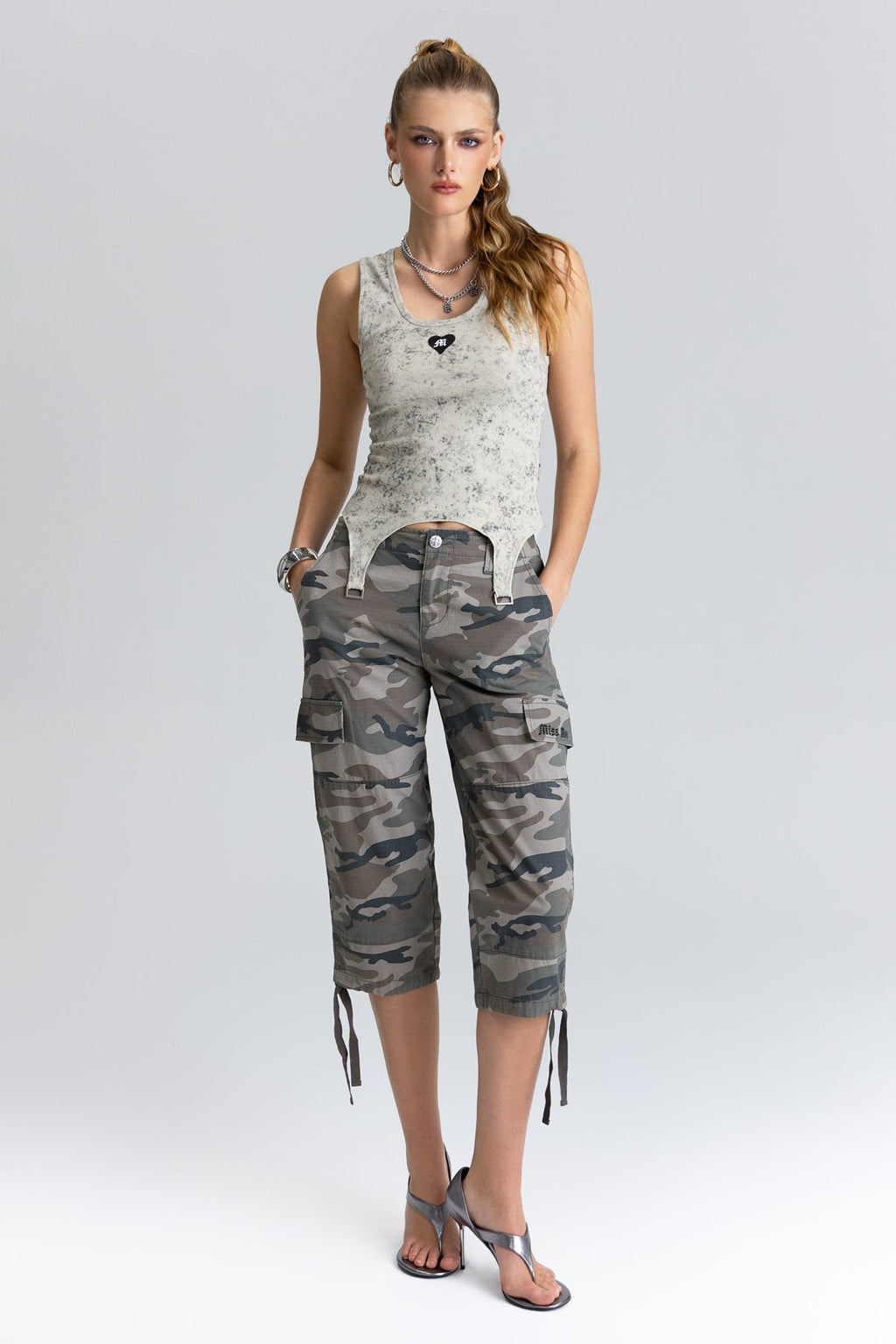 Rogue Capri Cargo