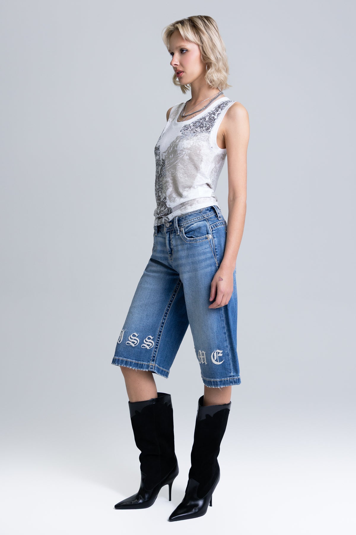 London Low Rise Jorts