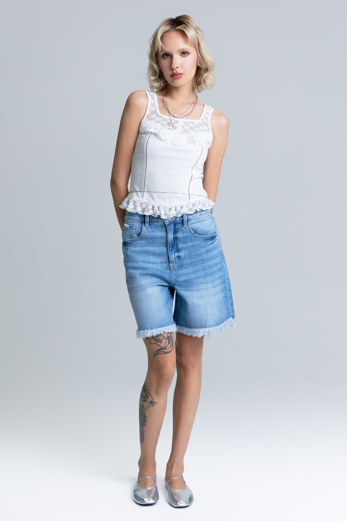 Troye Bermudas