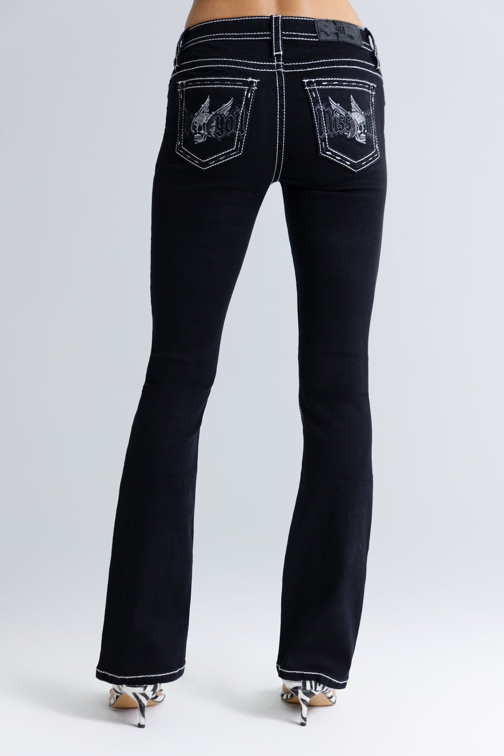 Xander Bootcut Jeans