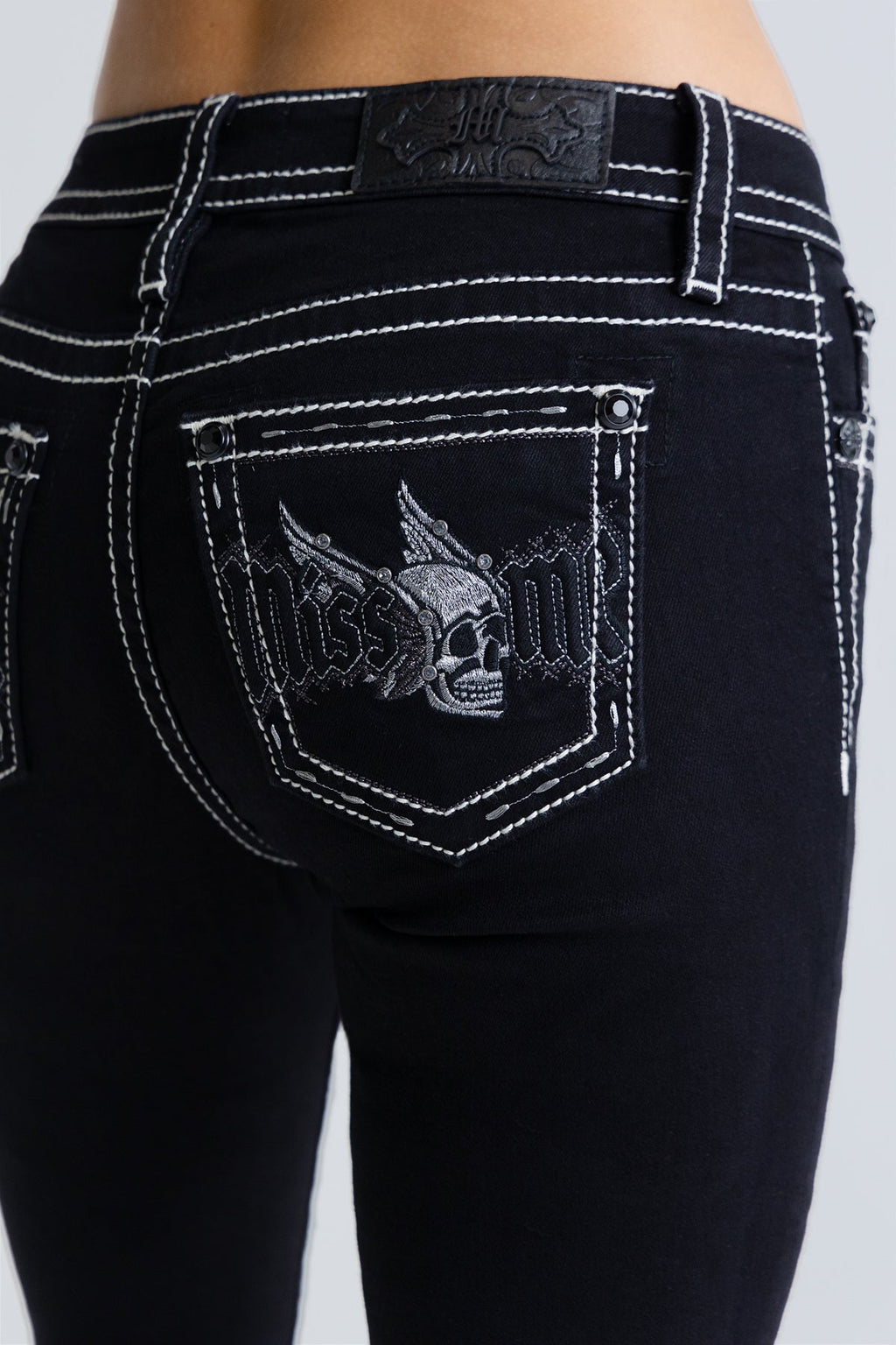 Xander Bootcut Jeans