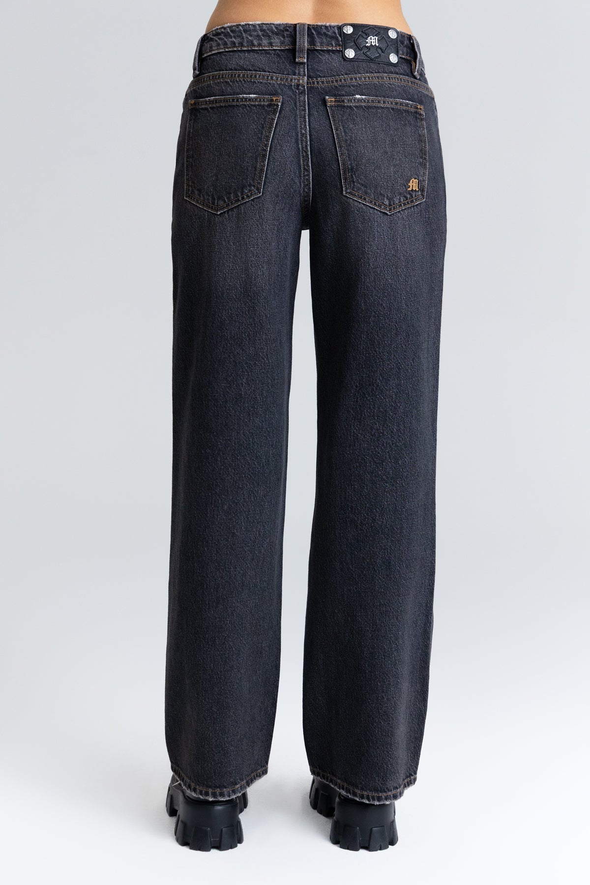 Ashira Slim Wide