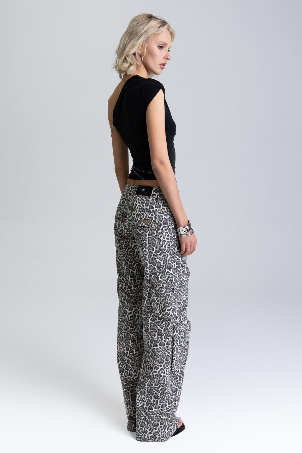 Cambria Leopard Cargo