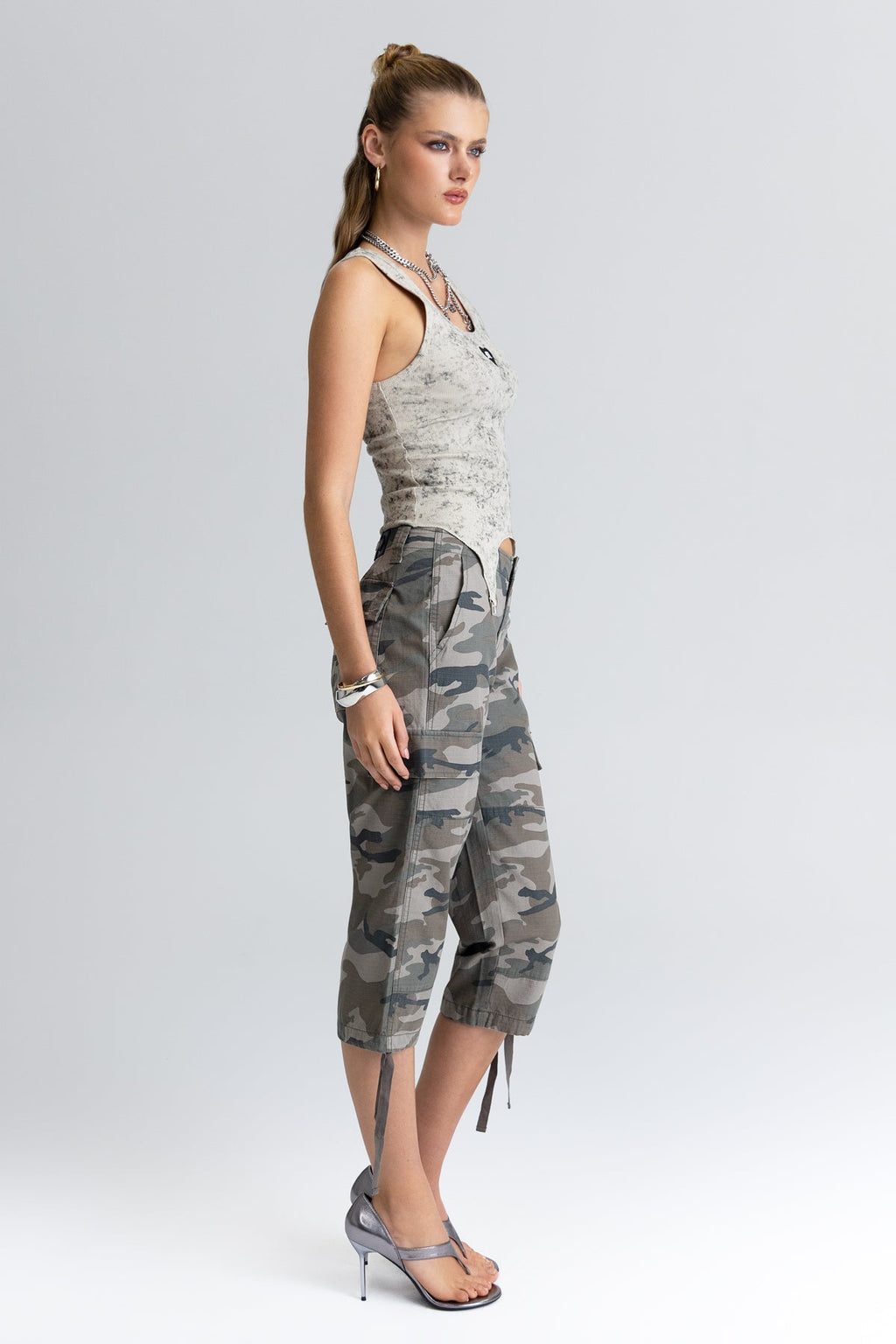 Rogue Capri Cargo