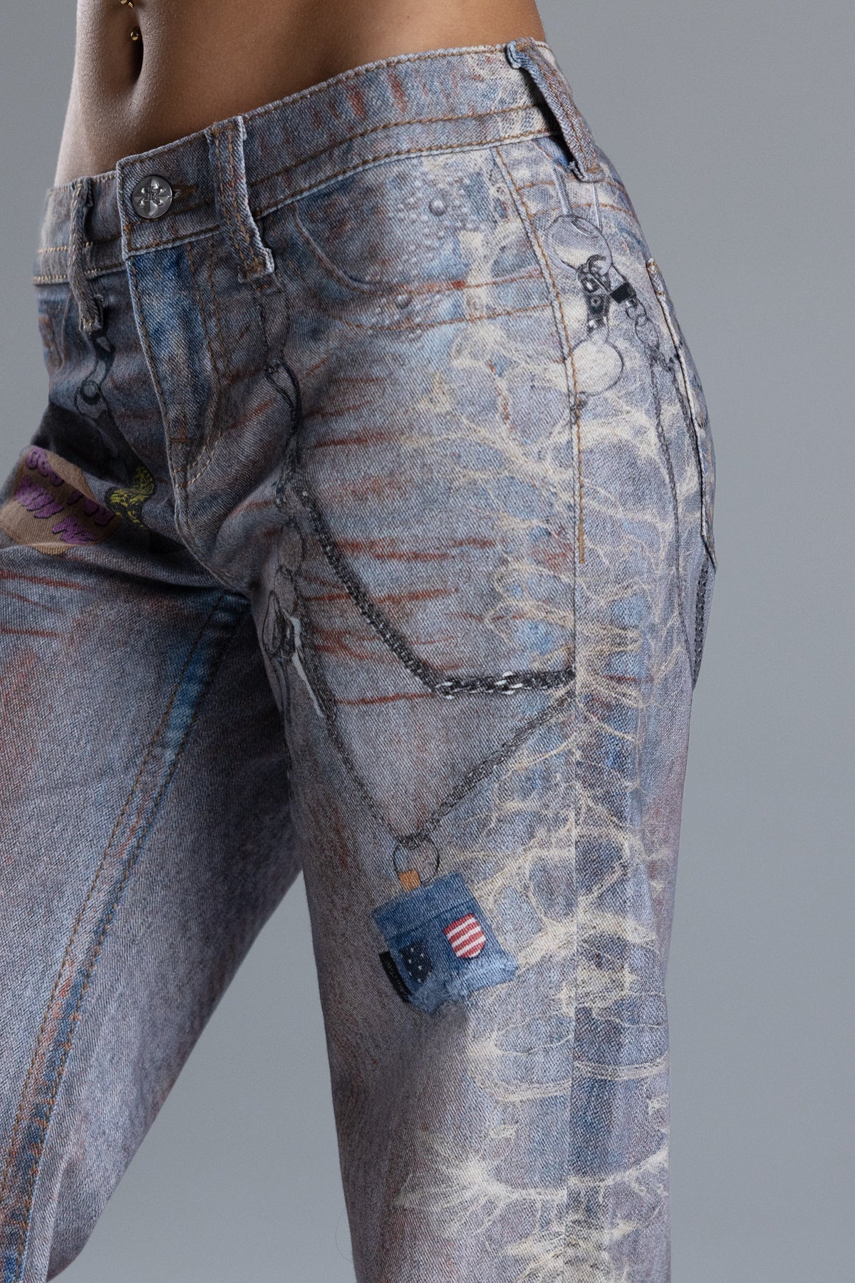 Mara Graphic Slim Wide