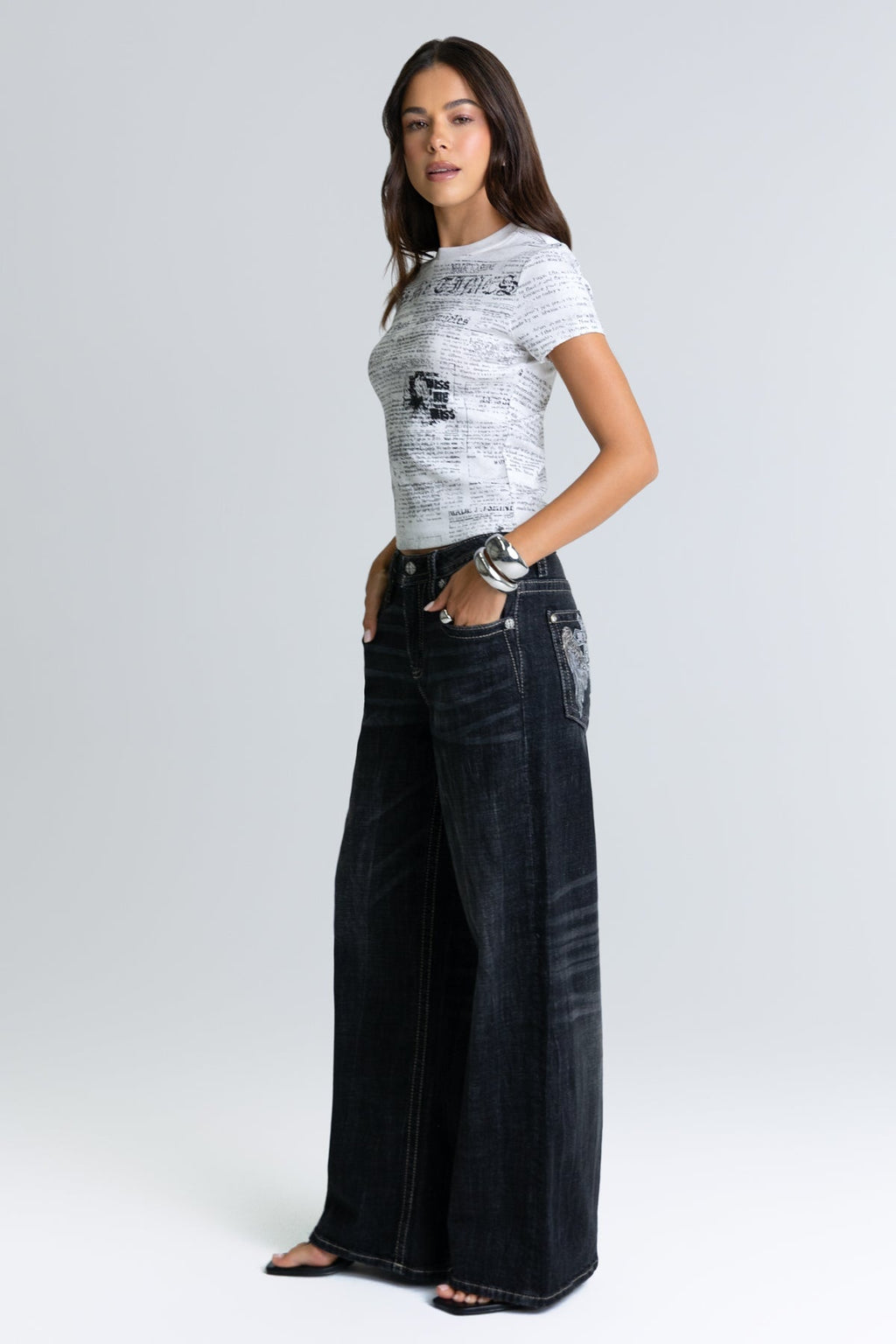 Covet Baggy Wide Jeans