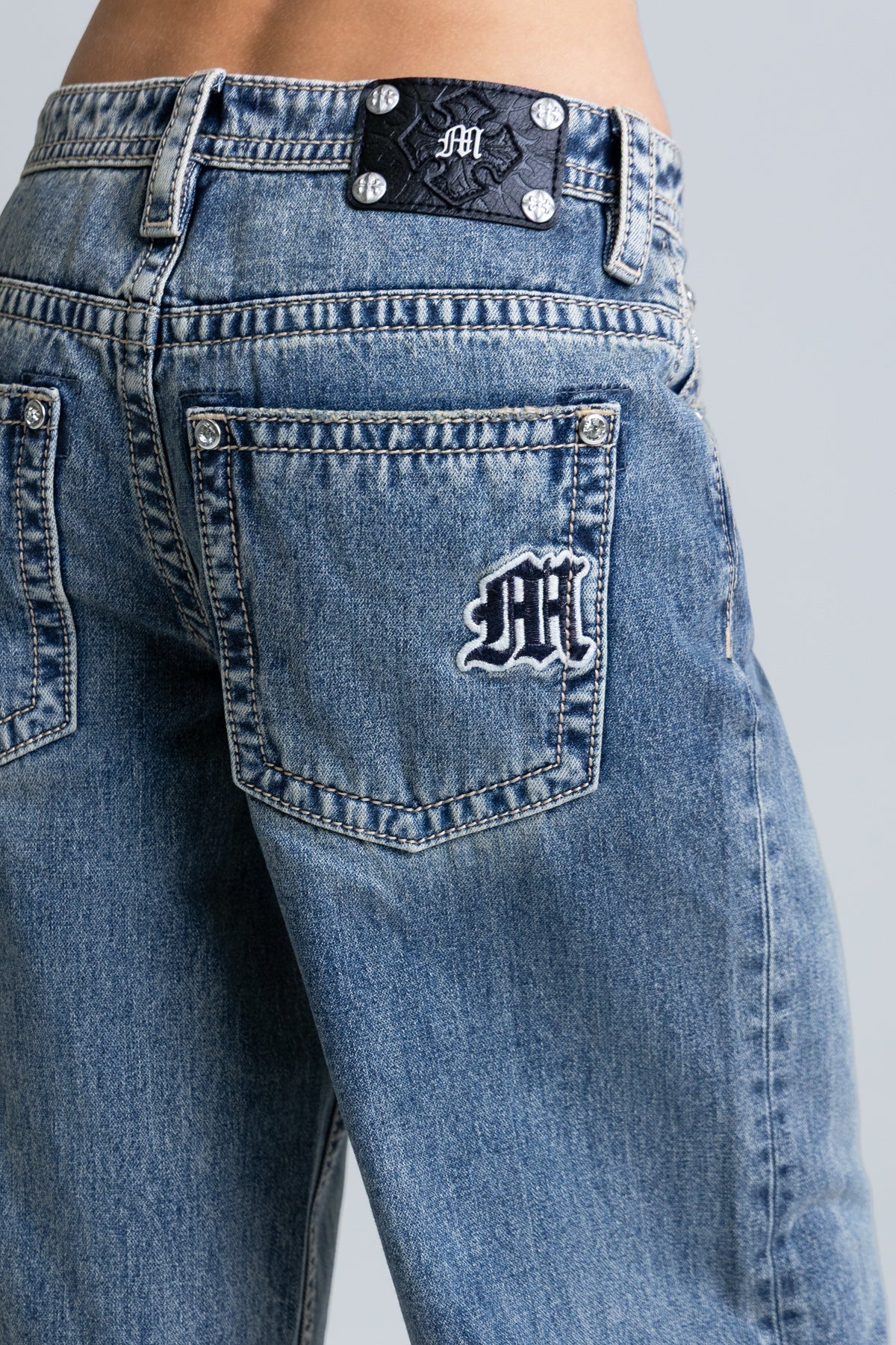 Flint Low Rise Baggy Jeans