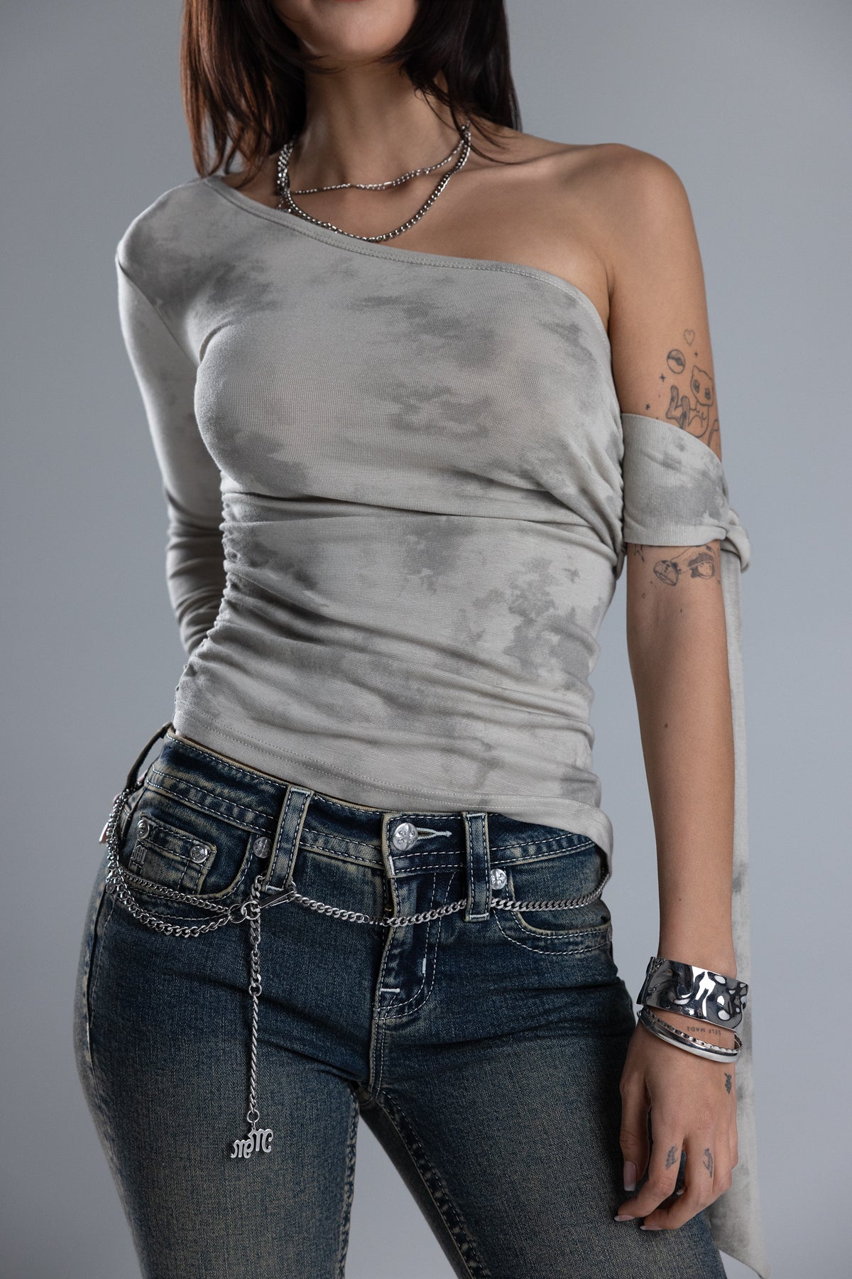 Maive One Shoulder Top