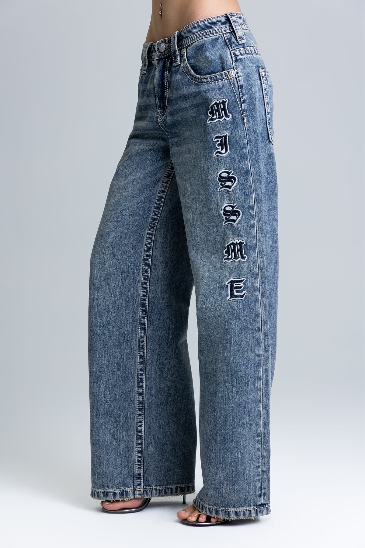 Flint Low Rise Baggy Jeans