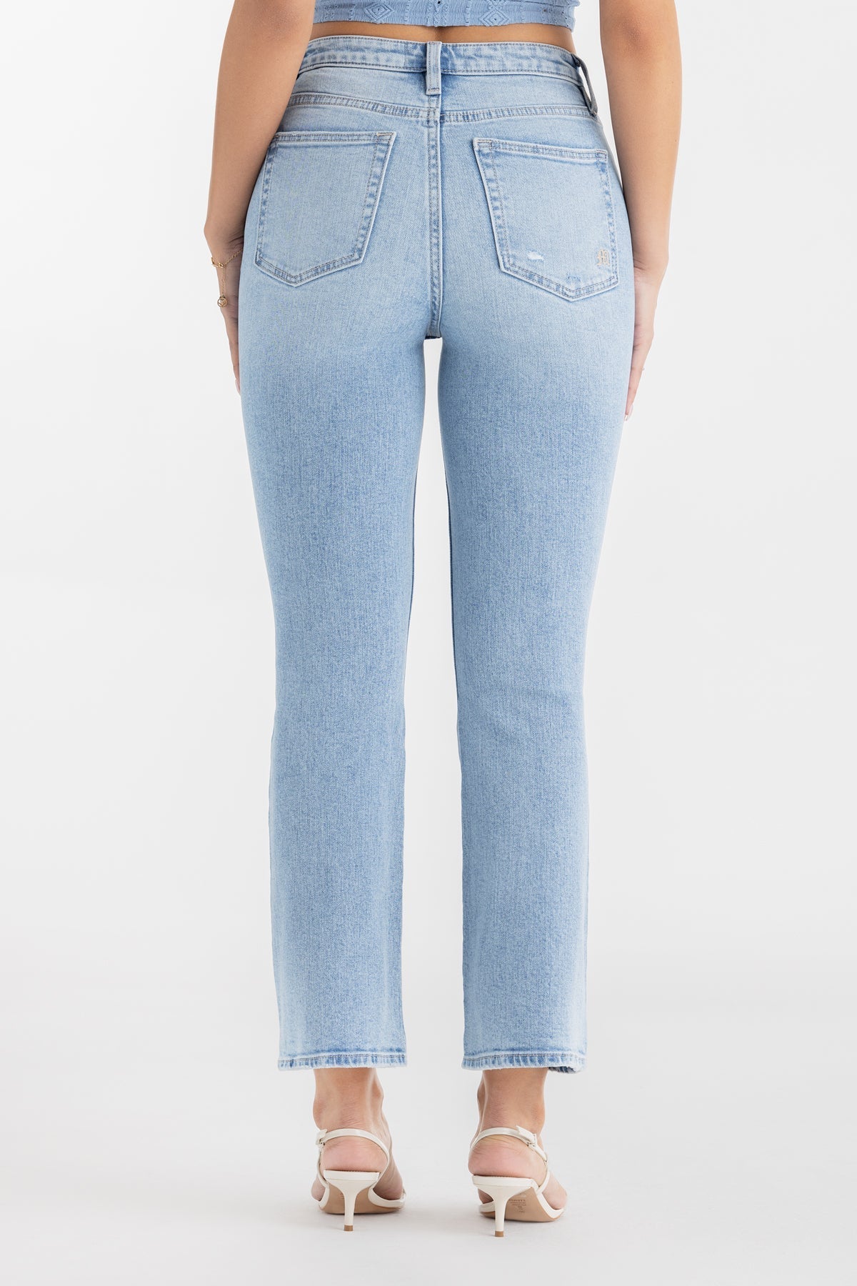Livia Flare Crop