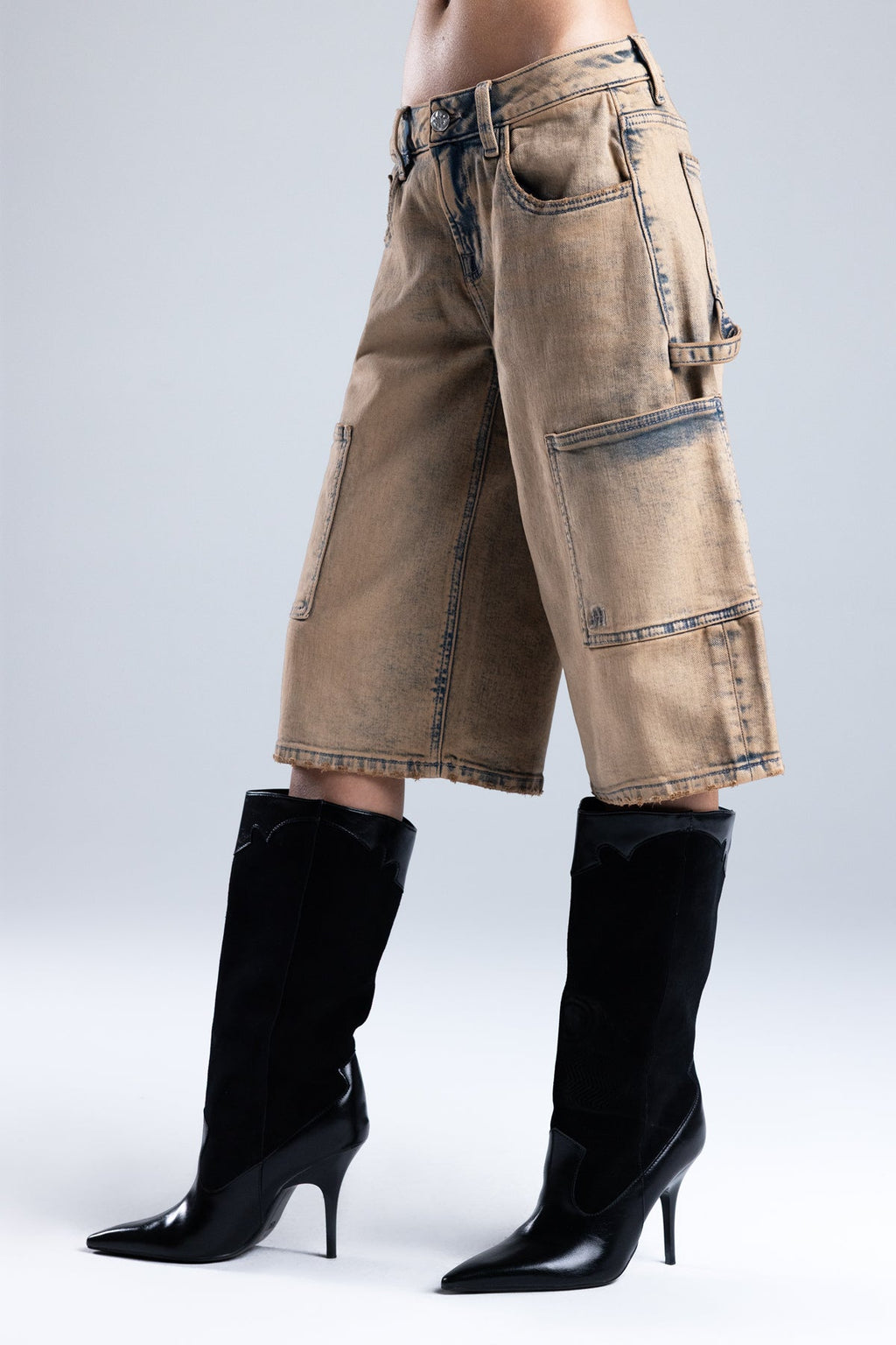 Mila Cargo Jorts