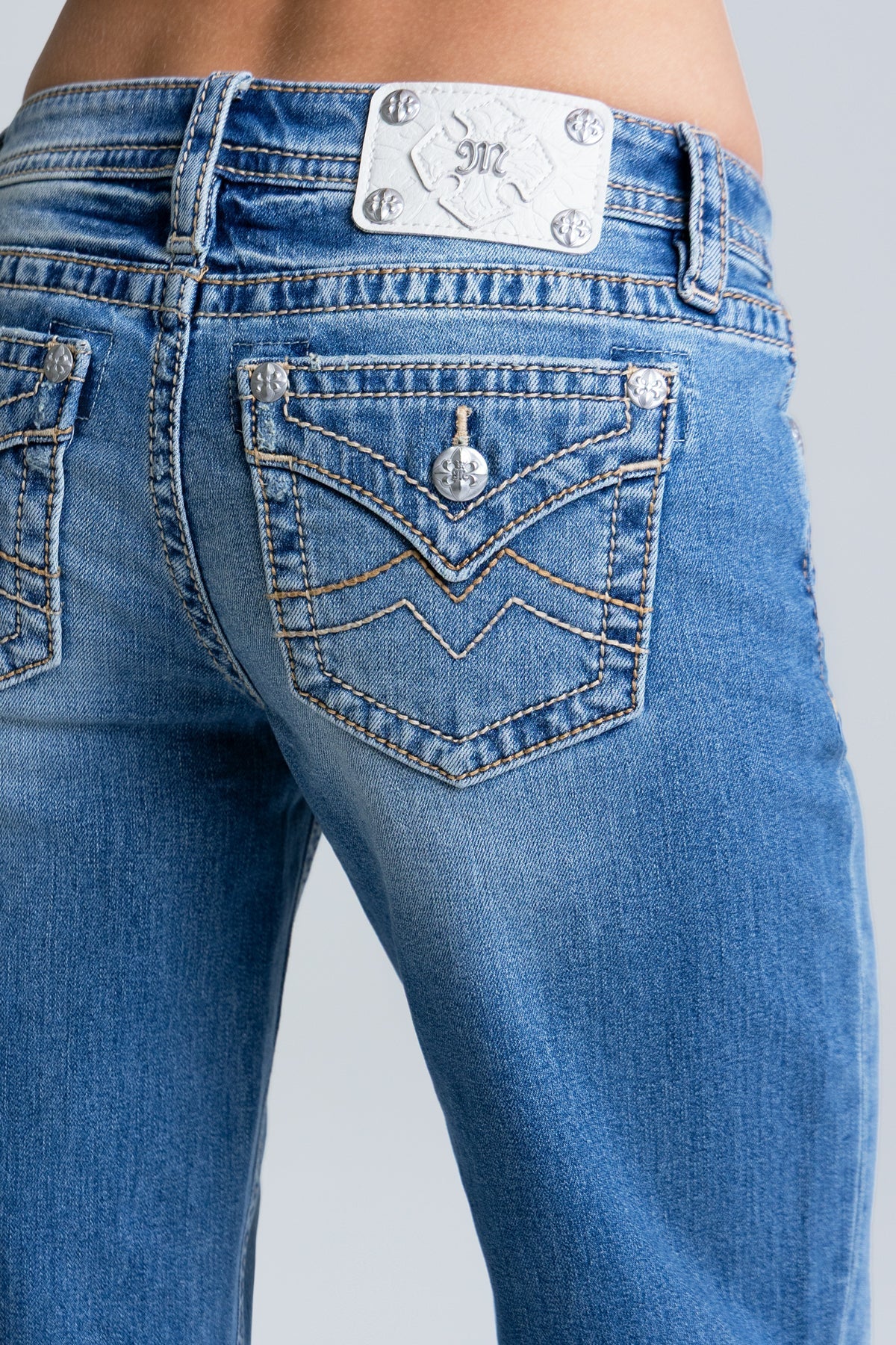 Mina M Low Rise Slim Wide