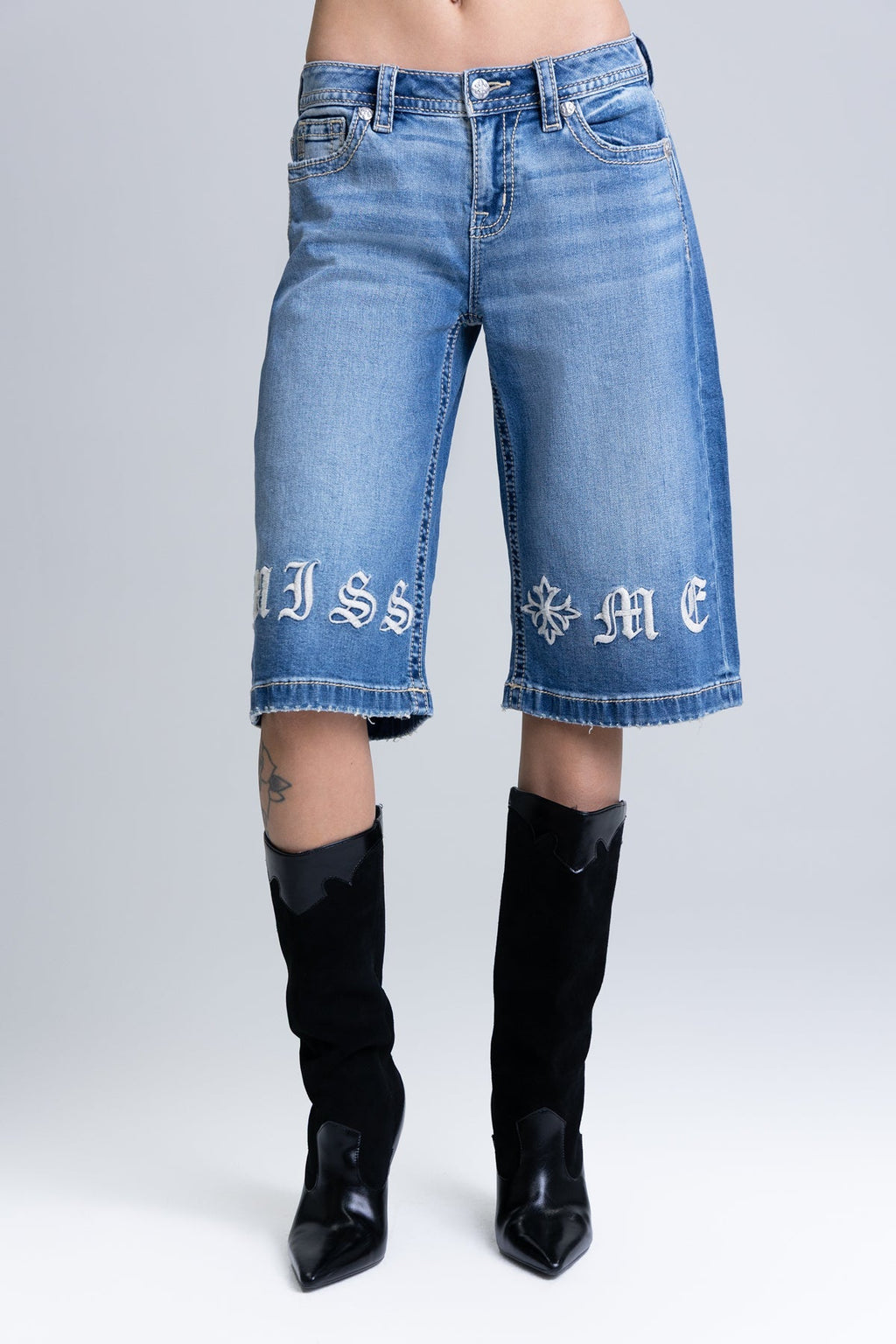 London Low Rise Jorts