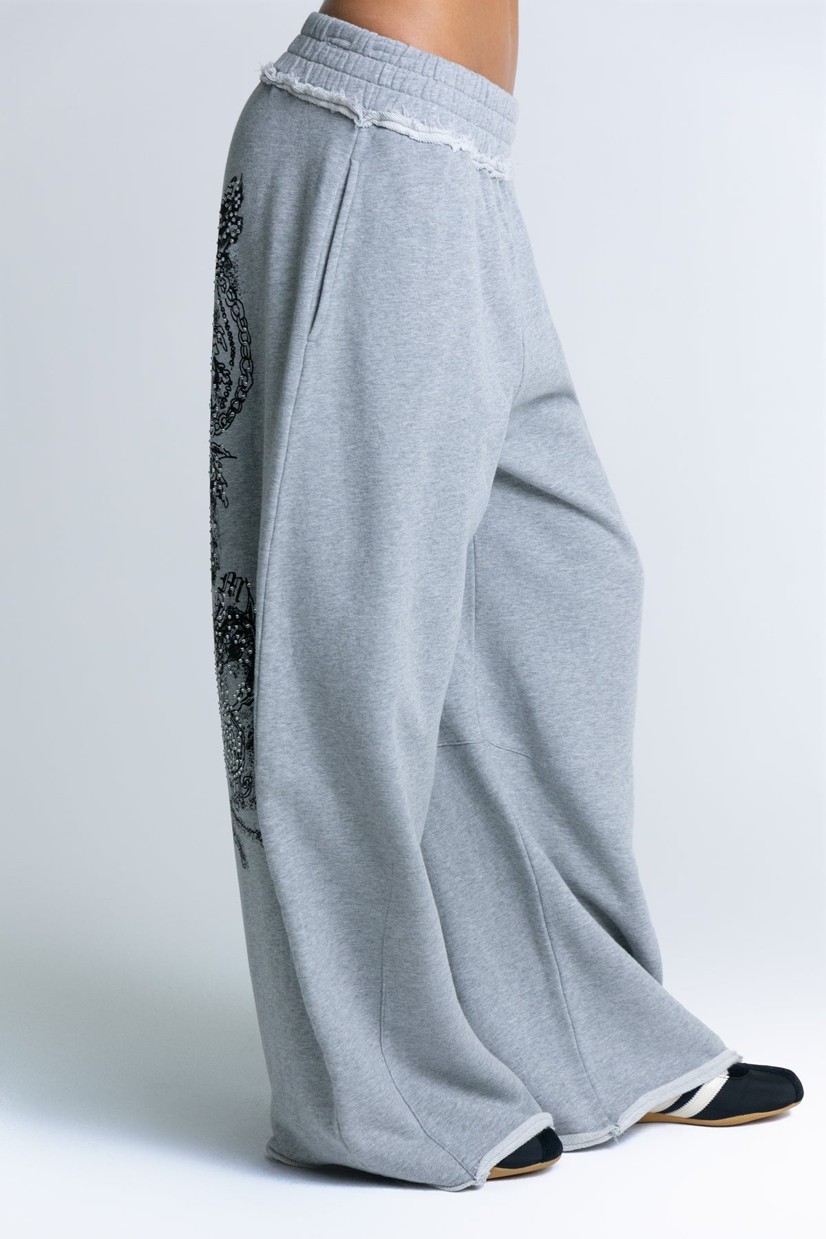 First Class Sweatpants