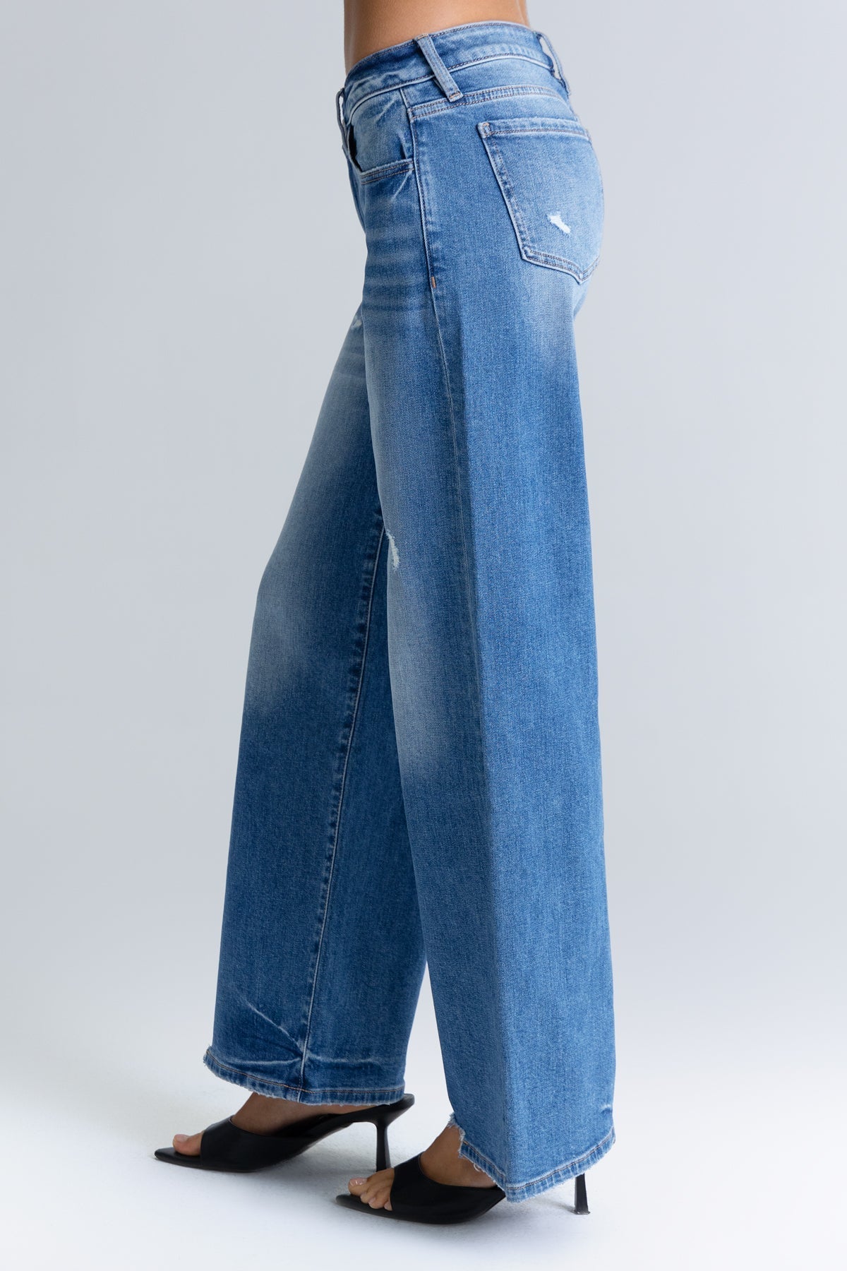 Wiley Wide Leg Jeans
