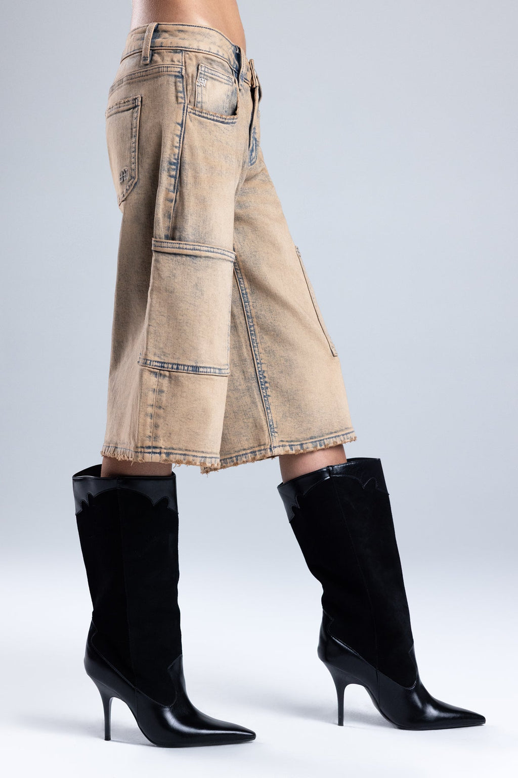 Mila Cargo Jorts