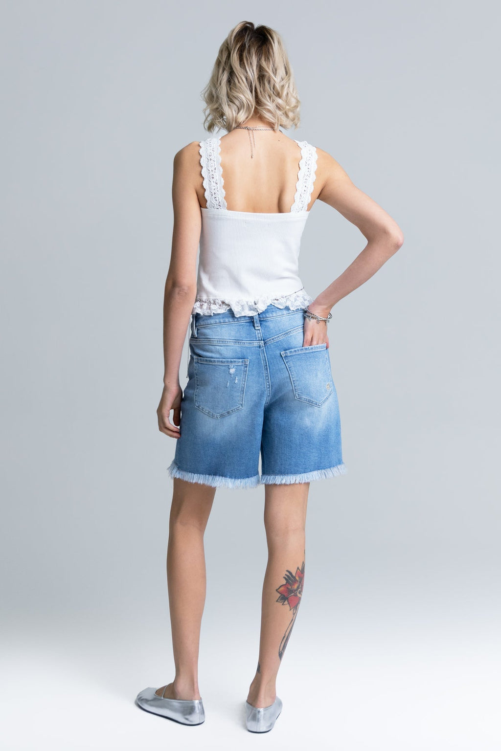 Troye Bermudas